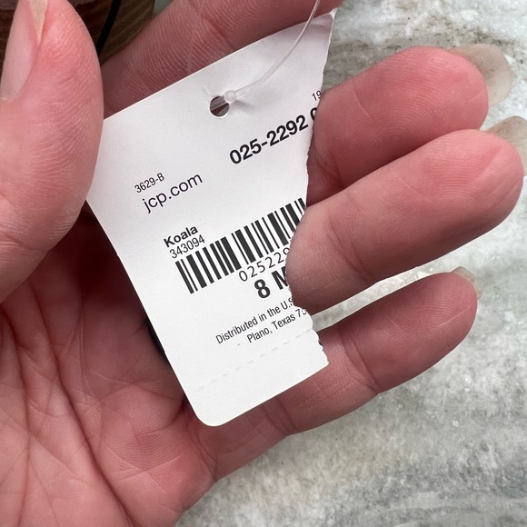 Liz Claiborne Womens Goldwin Heeled Sandals in Koala NEW size 8 - Picture 7 of 8